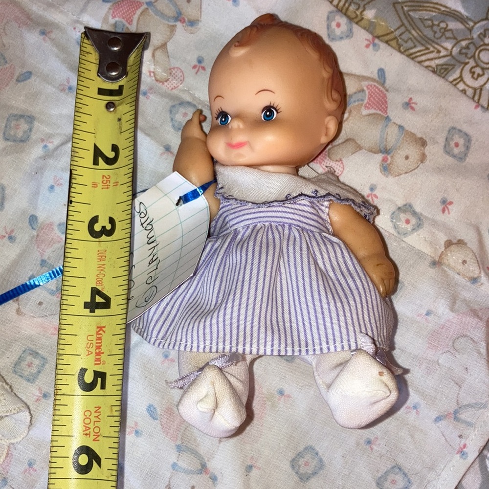 Playmates 8055, EUC